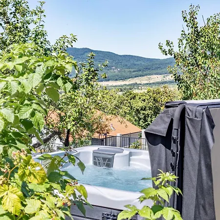 Apartment Panorama Garden Hideout In Artists' Town Szentendre