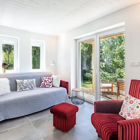 Apartment Panorama Garden Hideout In Artists' Town *